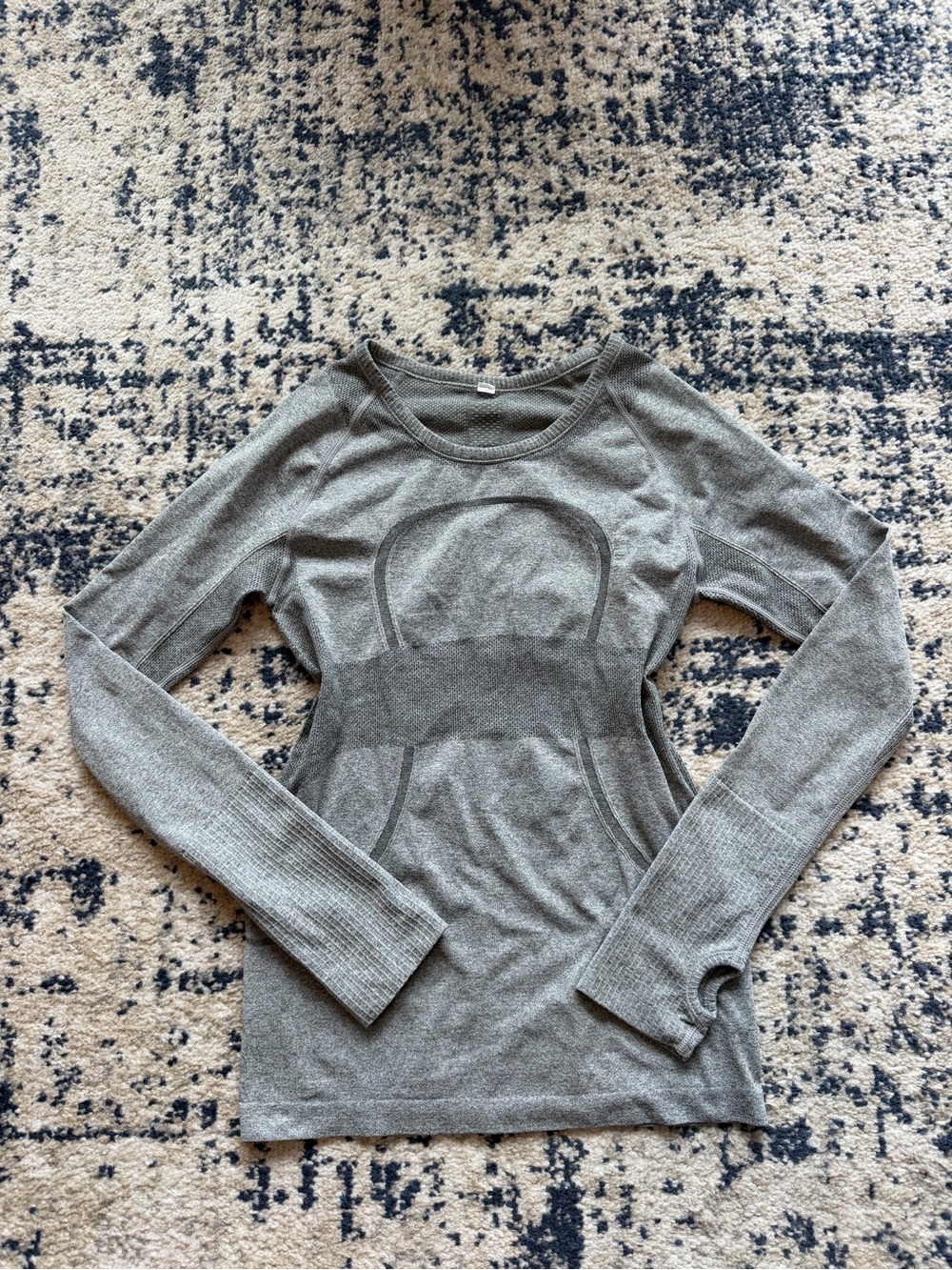 lululemon athletica Heather Gray Long-Sleeve Seam Detail Top